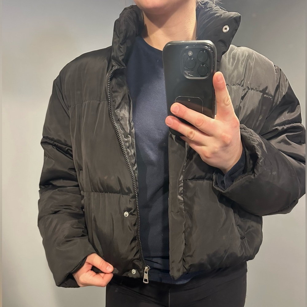 Rue21 black Puffer Jacket women’s large - Picture 3 of 8